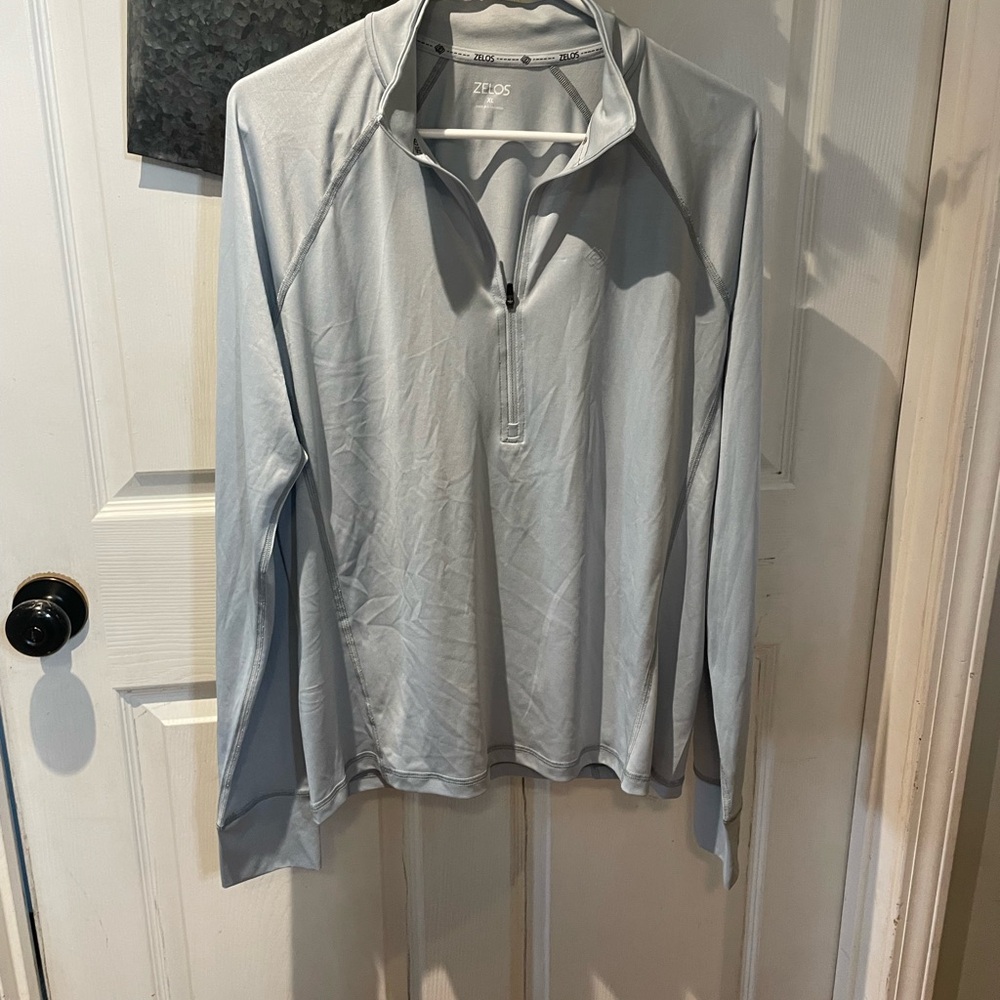 Zelos Gray Pull Over Jacket Size XL